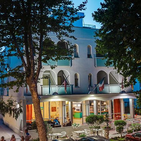 Hotel Admiral Cesenatico Zewnętrze zdjęcie