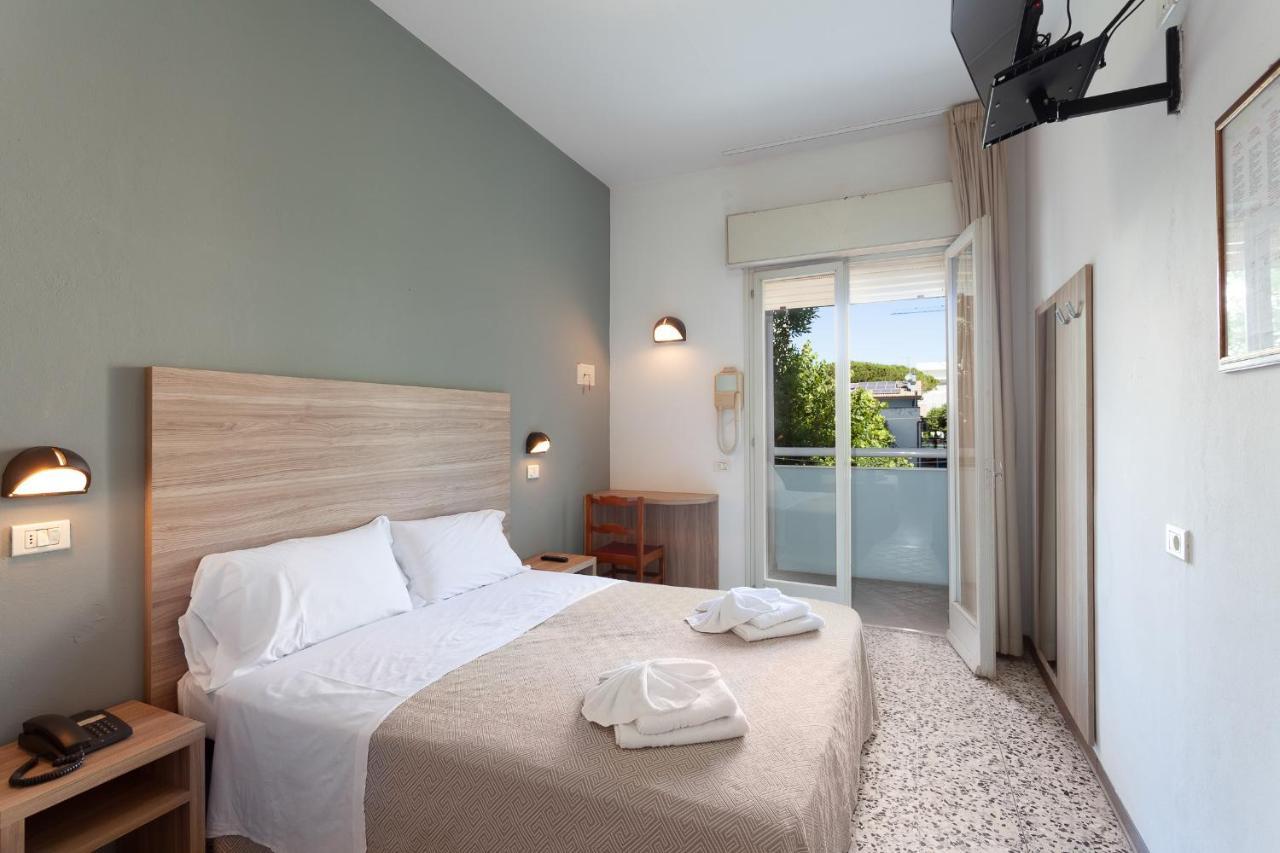 Hotel Admiral Cesenatico Zewnętrze zdjęcie