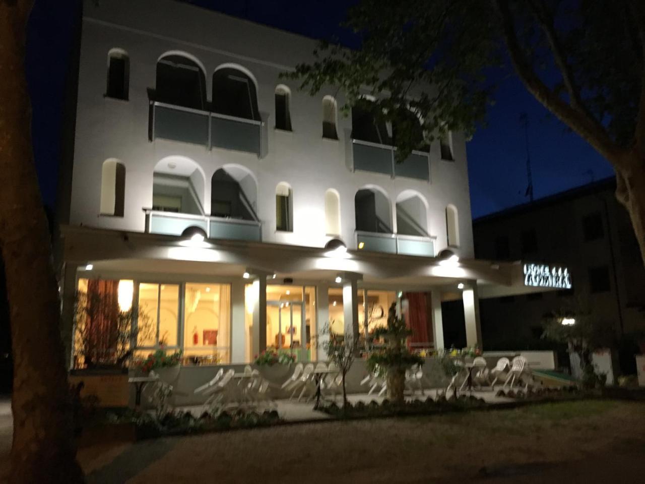 Hotel Admiral Cesenatico Zewnętrze zdjęcie
